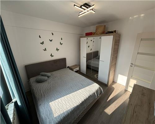 Apartament ultracentral de nchiriat, 2 camere, vedere superba la faleza