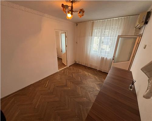 Apartament 30 mp, etaj 2, Neptun, bloc curat, ncalzire energoterm, 36.500 Euro!