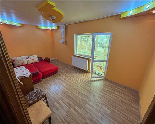 Apartament ultracentral cu 3 camere cu vedere pe strada Babadag