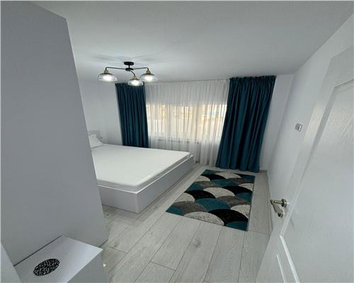 Apartament modern cu 2 camere de închiriat, zona Victoriei