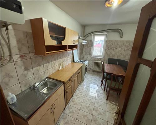 Apartament 3 camere ultracentral, 65 m², complet mobilat, langa Piata Civica