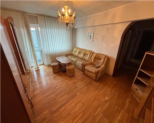 Apartament 3 camere ultracentral, 65 m², complet mobilat, langa Piata Civica