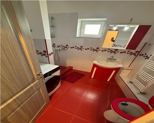 Apartament 3 camere ultracentral, mobilat modern, totul nou, cu dressing!