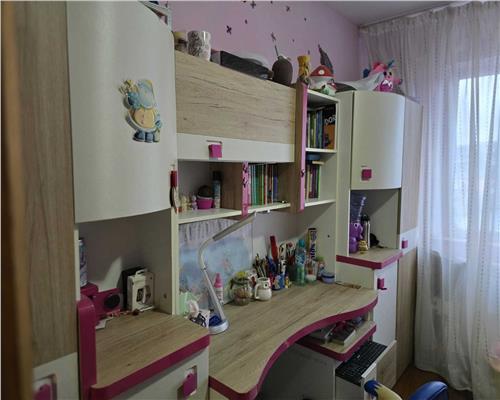 Apartament spatios cu 3 camere, pregatit sa devina noul tau camin