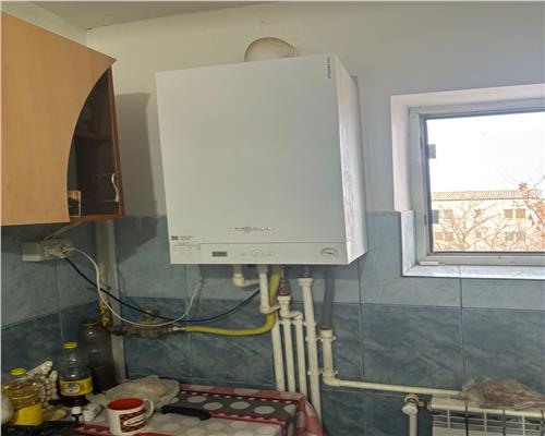 Apartament 2 camere, 35 mp, etaj 3, renovabil, centrala pe gaz, zona Neptun