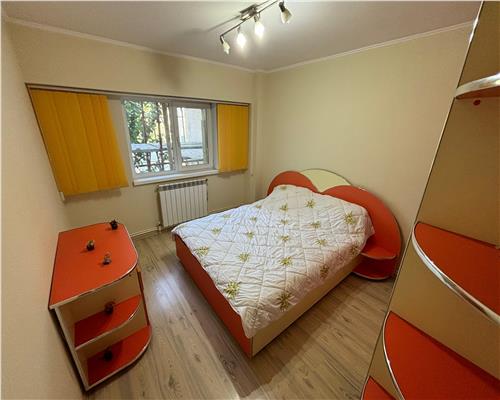 Apartament Modern cu 3 Camere, Strada Babadag, Vizavi de Hotelul City