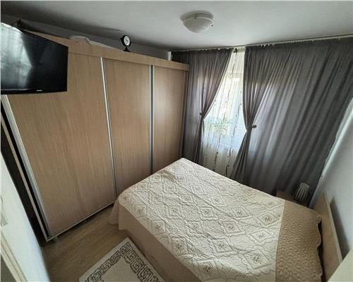 Apartament 2 camere mobilat, 45 mp, etaj 3, strada Miron Costin, gata de mutat