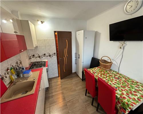 Apartament 2 camere de închiriat