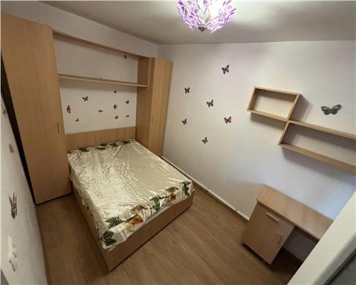 Apartament de vanzare cu 2 camere la parter – modernizat, complet mobilat si utilat, ideal pentru locuinta sau investitie