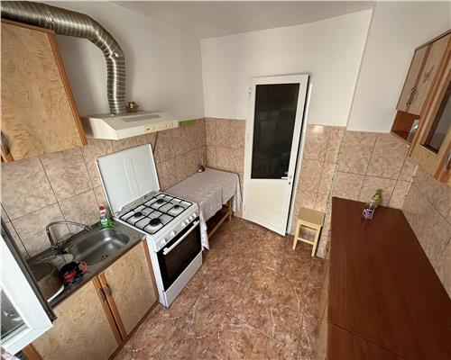 Apartament cu 3 camere în zona Neptun – spatios, renovat, cu centrala pe gaz