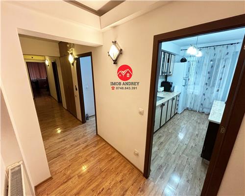 Apartament Spatios cu 4 Camere, 3 Balcoane si 2 Bai de Vanzare în Cartierul C5 – 100 mp, Complet Mobilat si Utilat, Ideal pentru Familii